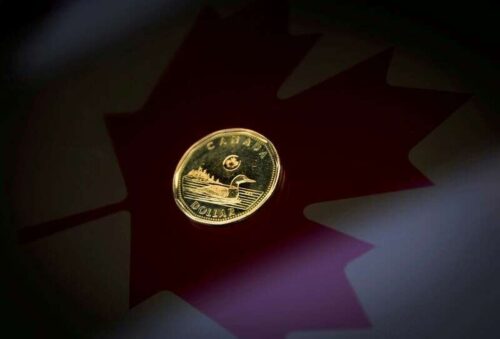 Kanadischer Dollar höher als BoC Anziehungszyklus kommt in Sicht: Reuters Umfrage von Reuters