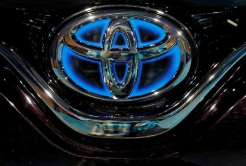 Toyota sagt, alternative Kraftstoffe mit anderen japanischen Fahrzeugherstellern zu entwickeln By Reuters