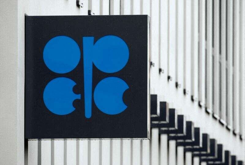 OPEC   gesehen, was auf Politik trotz Ölpreisrallye-Storces von Reuters gesehen wurde